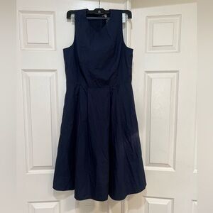 Banana Republic navy blue Organic Cotton A line Pleated dress sleeveless‎ Size 8